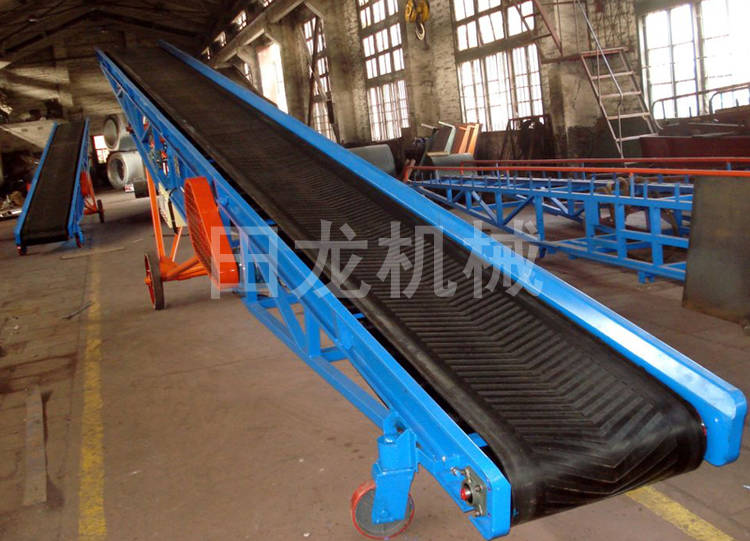 皮帶輸送機